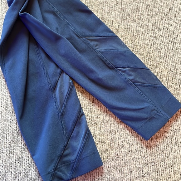 Blue Leggings - Picture 2 of 4